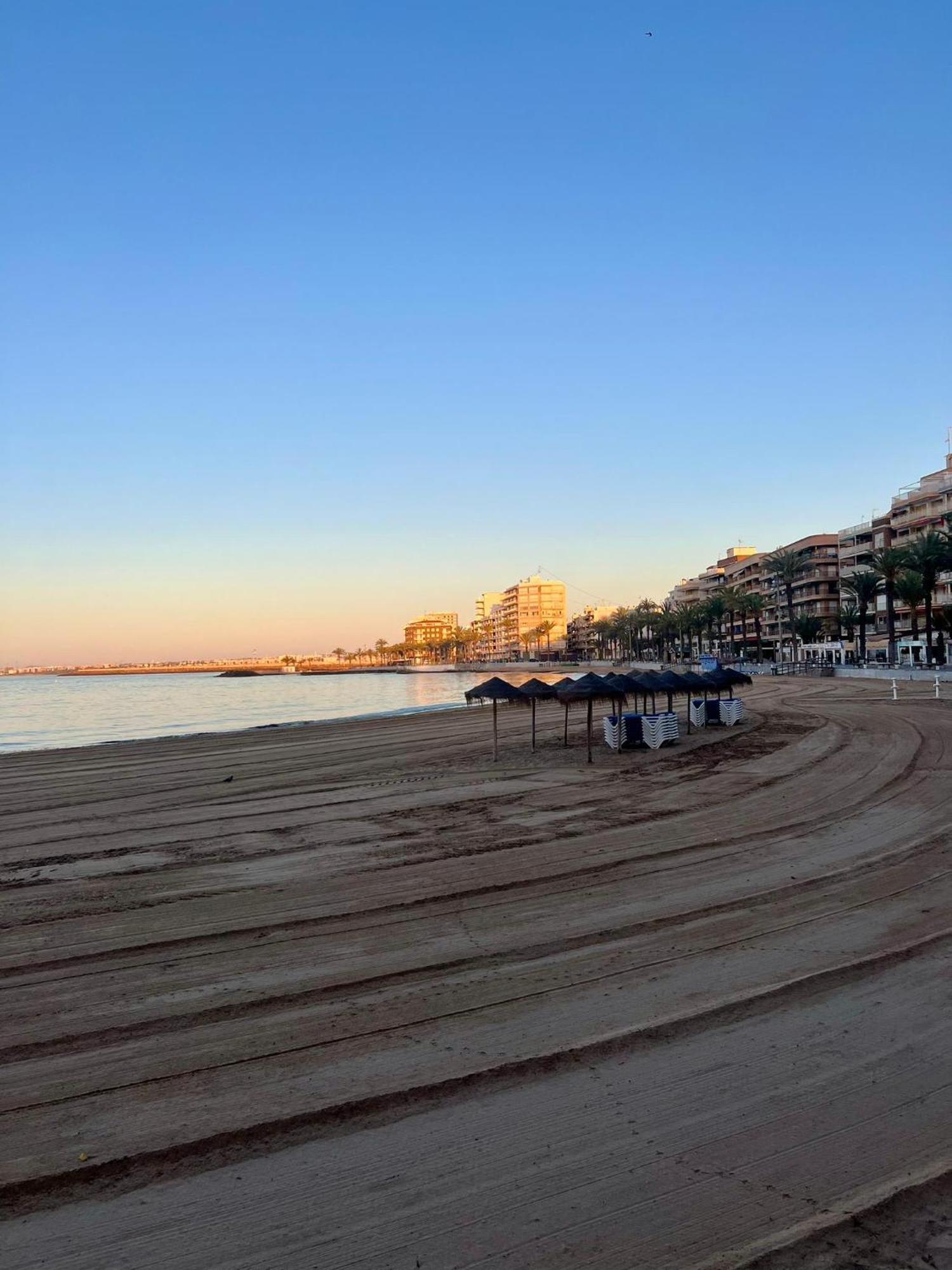 Appartement Torrevieja Alicante Exteriör bild